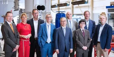 Japanese Ambassador Visits Hosokawa Micron